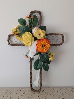 Rustic Floral Cross Wall Decor – Farmhouse Christian Decor
