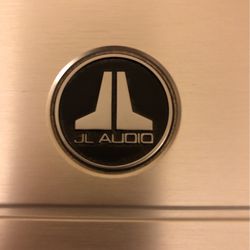 JL Audio Amplifier 