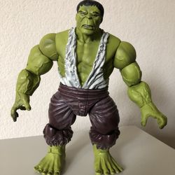 Marvel Diamond Select Savage Hulk Special Collector Edition 10" Action Figure
