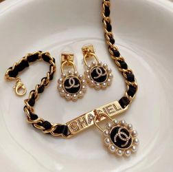 Earrings and necklaces SET