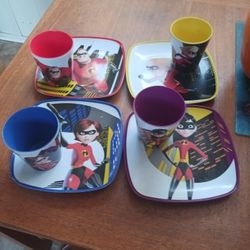 Disney Plates & Cups