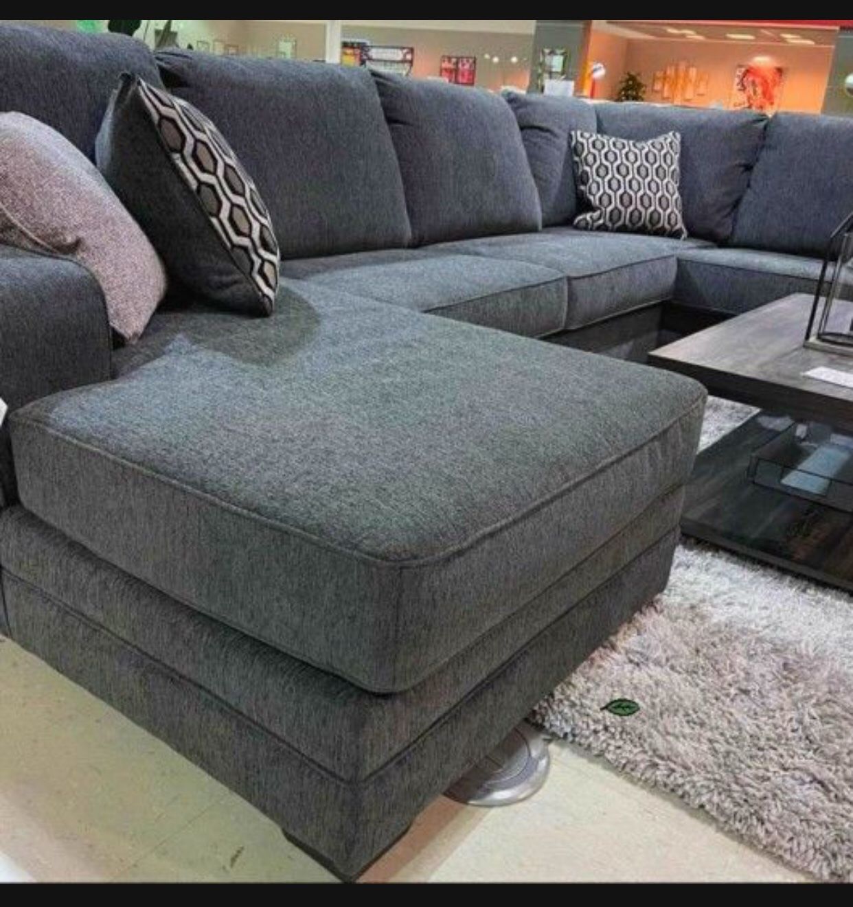 Huge Dark Gray Couch Sectional With Chaise~ Living Room Set π€© Financing β
Delivery Available π₯