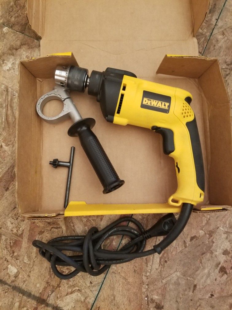 DEWALT
7.8 Amp Corded 1/2 in. Variable Speed Reversible Hammer Drill