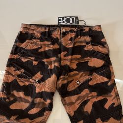 DOPE camo Jeans Size 32