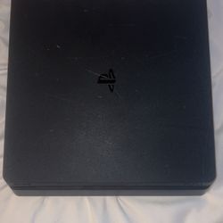 PS4 SLIM WITH CONTROLLER