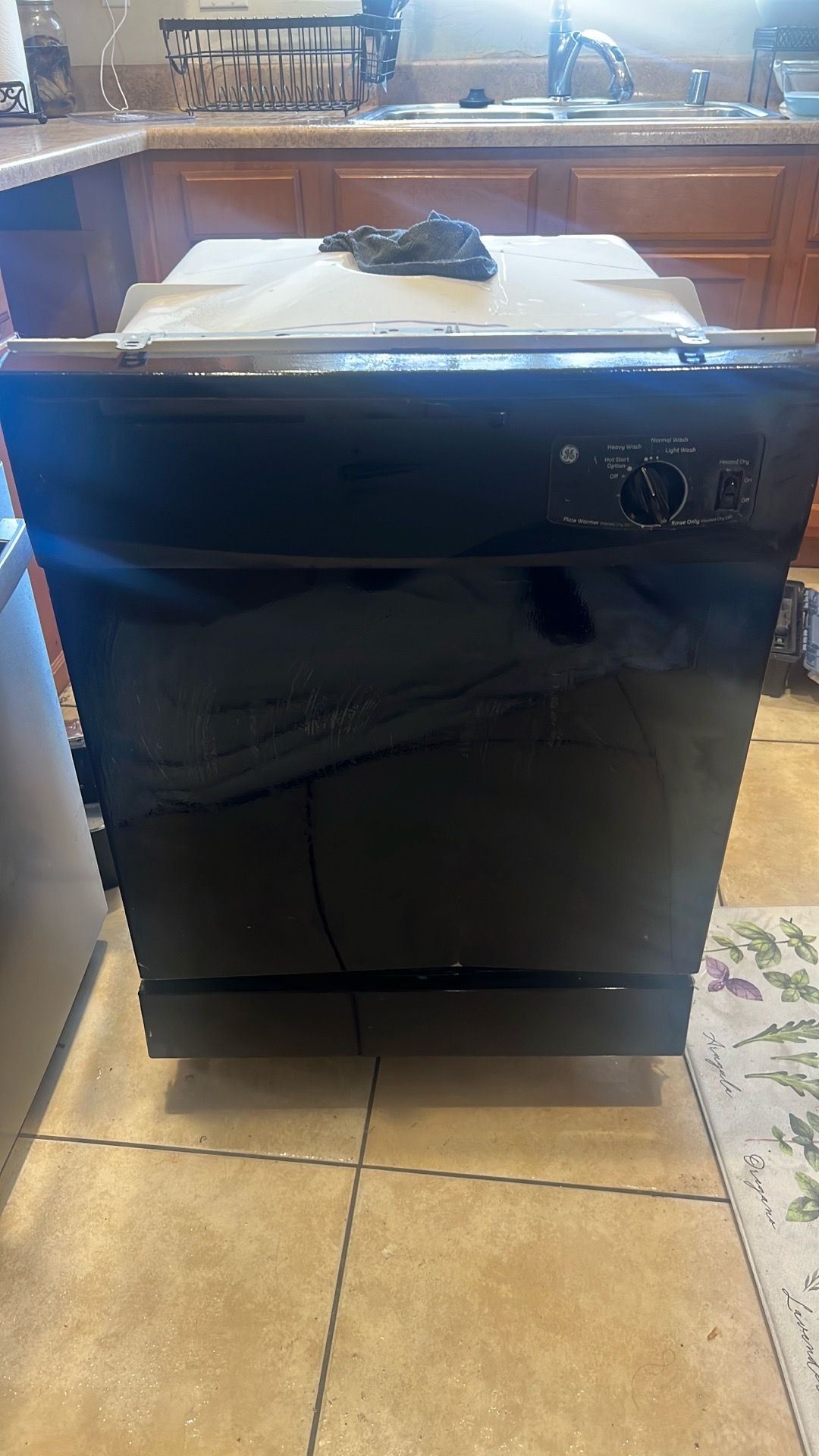 FREE FREE FREE GE dishwasher DOES NOT WORK