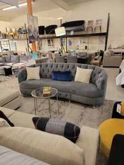 Sofa Last One Floor Sample 