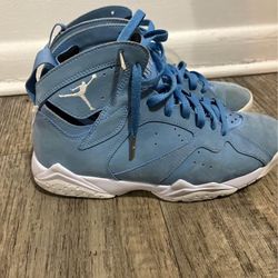 Jordan 7 Retro "Pantone" • Mens Size 8 • 304775-400