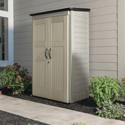 New in box Rubbermaid Vertical Resin Outdoor Storage Shed