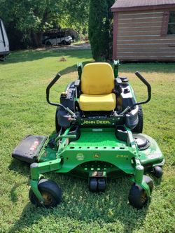 John Deere Z915E mower 60" deck