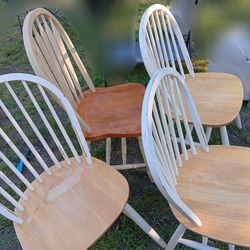 4 Dinning Chairs 