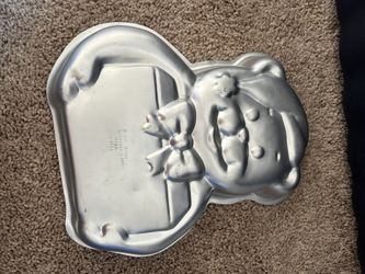 Winston’s Cake Pan 