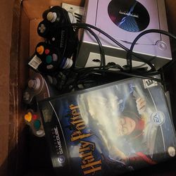 Gamecube With 14 Games 