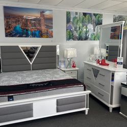 Modern White & Grey 5pc Bed Set All In Stock 40-70% Off Now