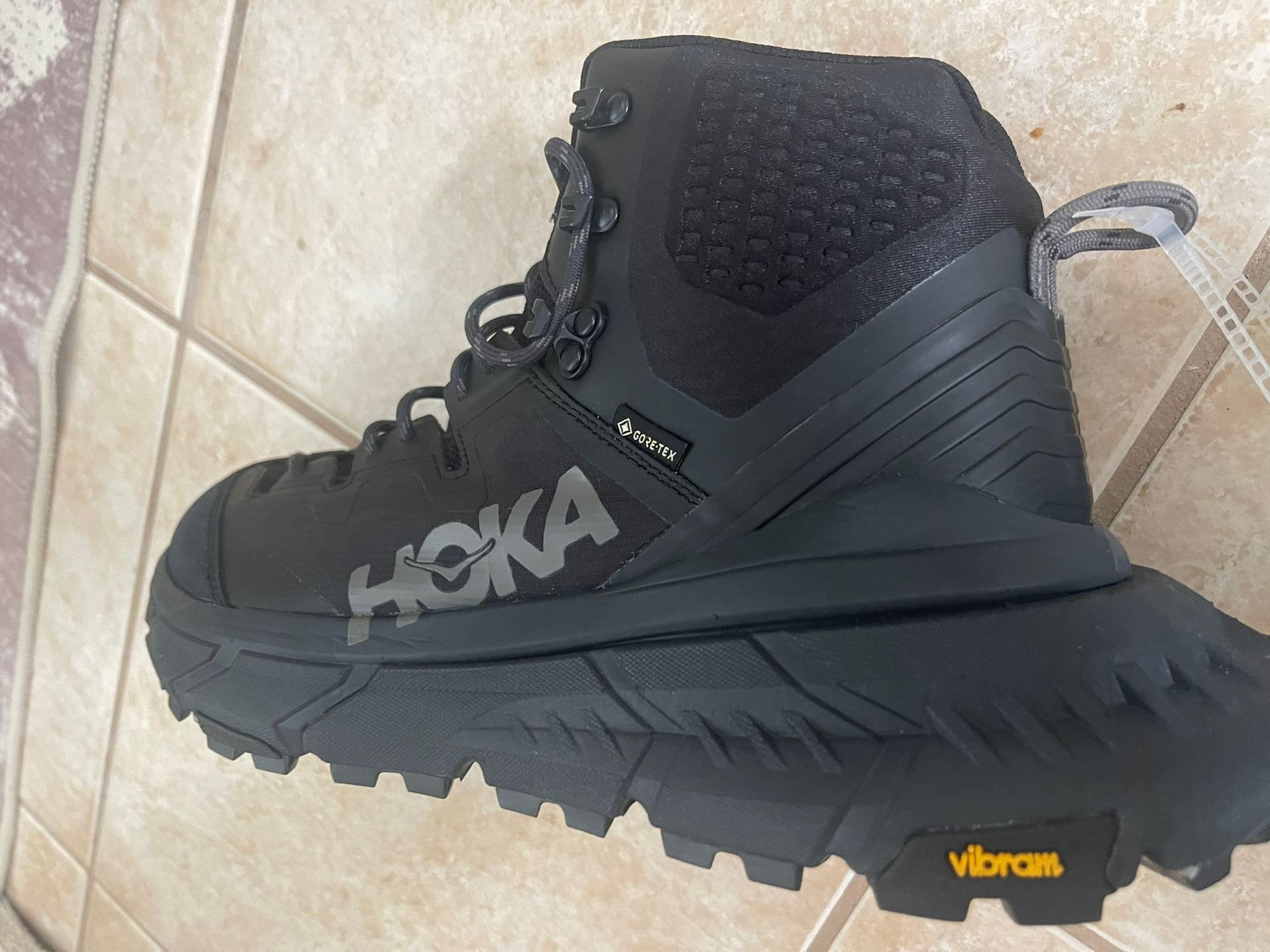 Hoka Hiking One One Ten Nine Brand New
