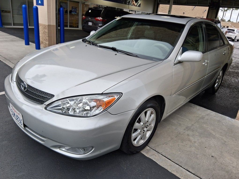 2004 Toyota Camry