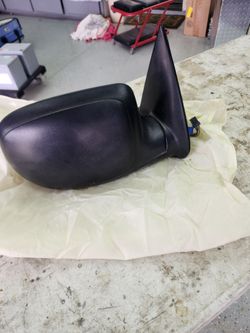 Chevy gmc truck side mirror