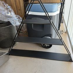 📐 CB2 Modern Triangle Metal Shelf – $60 3 set ， I Have3 (Los Angeles / K-Town)