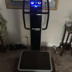 Pulser Vibrating Platform   2 Motors One Oscillation And One Vertical/trip Lanar Whole Body Vibration Passive Exercise Health System Like New $1800