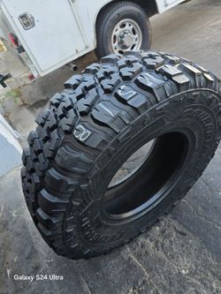 Only One Tire Lt37x12.50r17  Federal Couragia MT Like 99% Tread On $$150.00