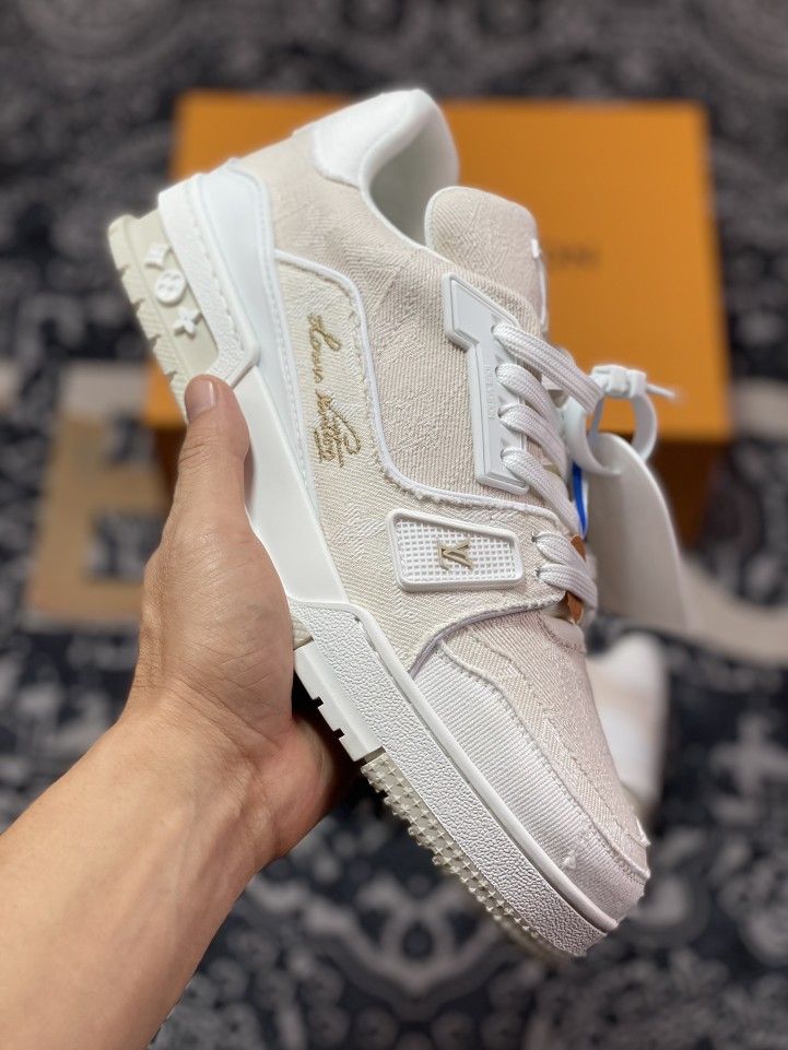 Louis Vuitton Trainer Sneaker Low