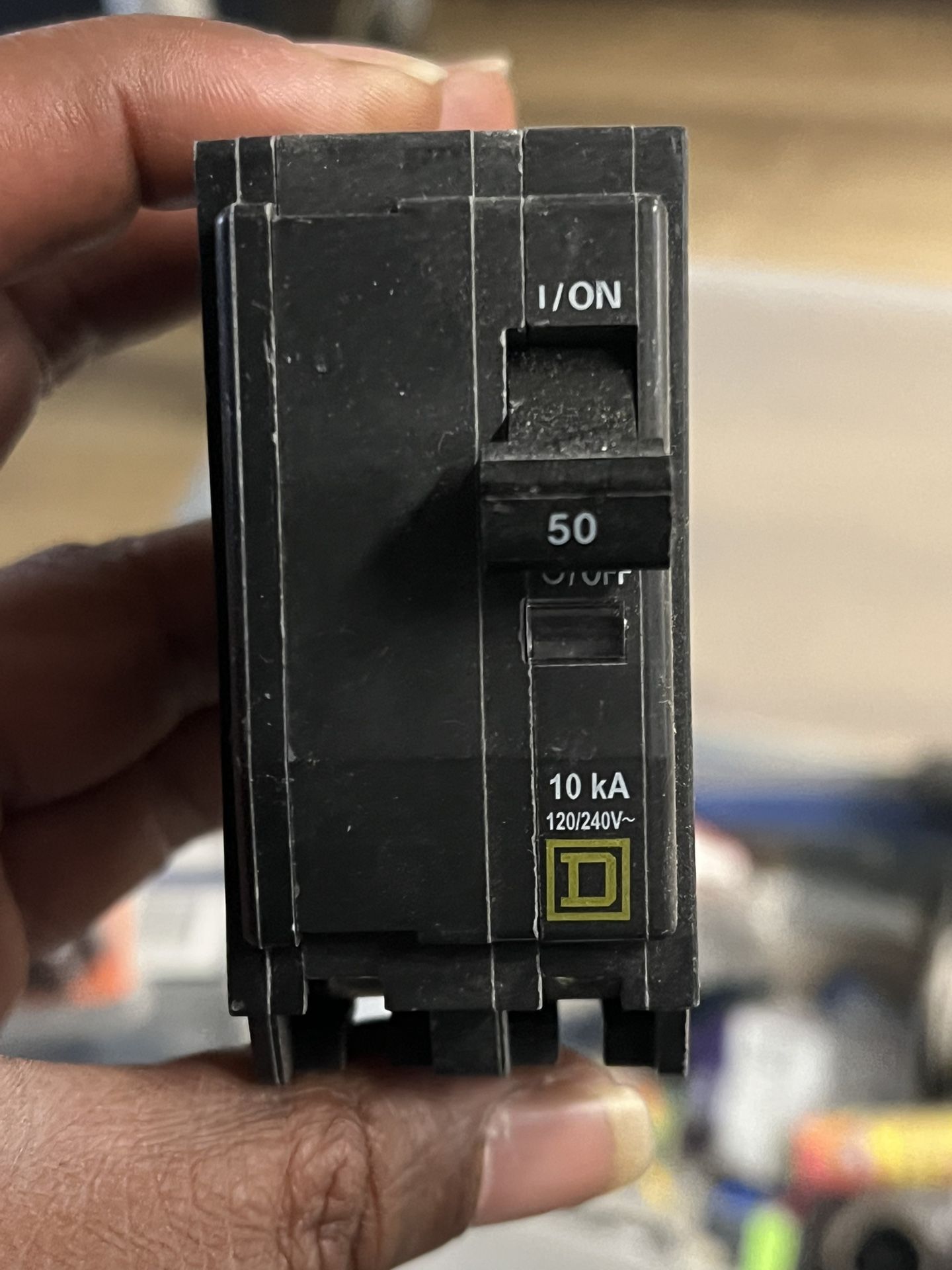 Circuit breaker 50 amp