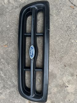 99-03 Ford Ranger Grill