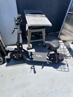 Seated electric scooter AS IS. Make me a offer