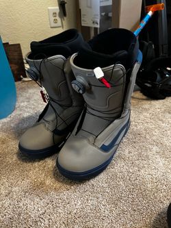 Vans snowboard boots size 11