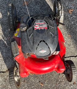 Yard Machines 21-Inch Push Mower