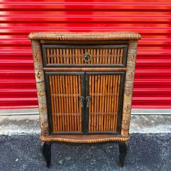 STORAGE CABINET / RATTAN / IN GOOD CONDITION/ DELIVERY NEGOTIABLE