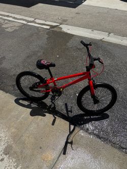 Red Mongoose Legion Bicycle Small/Medium Ages 8-14