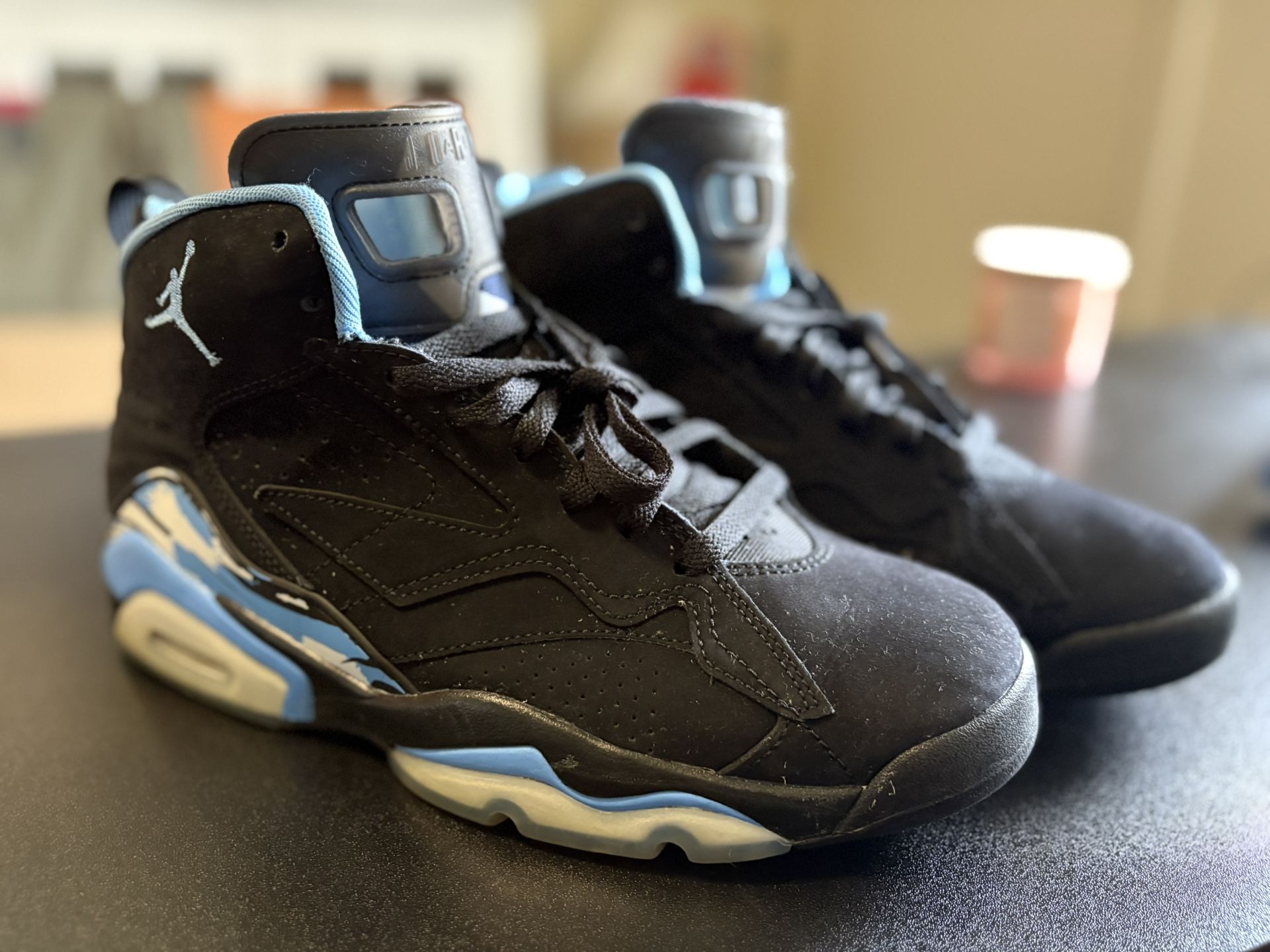 Jordan MVP 'Black University Blue'
