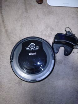 Shark robot vacum