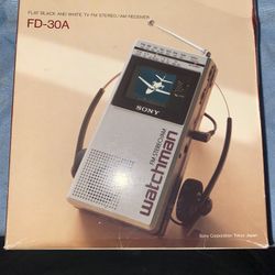 RARE Sony Watchman FD-30A XTRA Clean Case & Manual Inc Original Box And Stickers