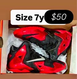 Nike LeBron size 7y