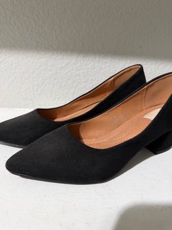 WOMEN’s HEELS