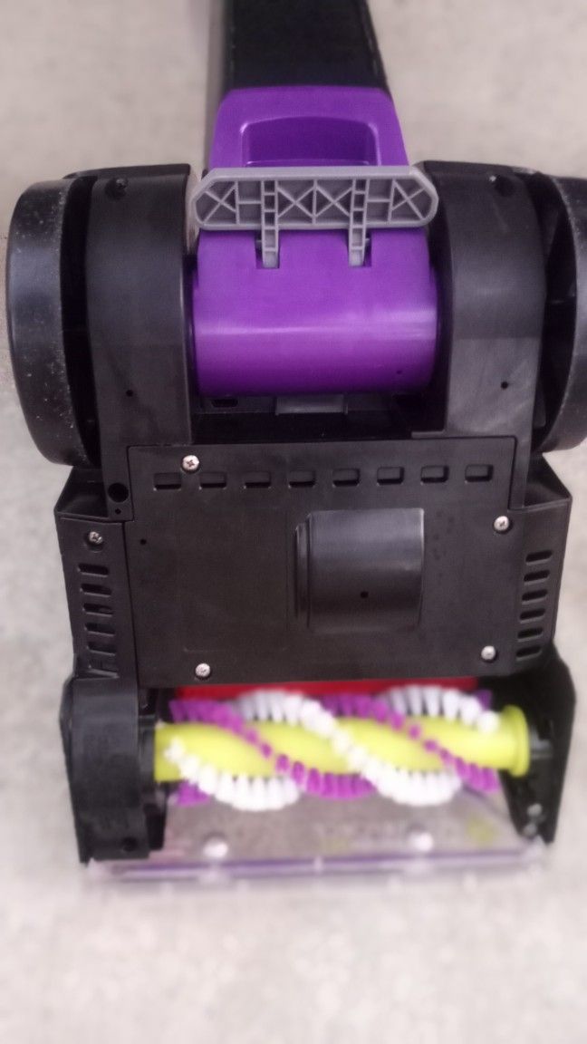 Bissell PowerForce Power Brush Pet for Sale in Oceanside, CA OfferUp