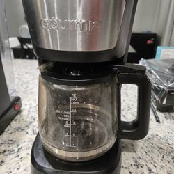 Gourmia Drip Coffee Maker - 12 Cup, One-Touch Operation, Pause & Serve, Automatic Keep Warm, Water Window