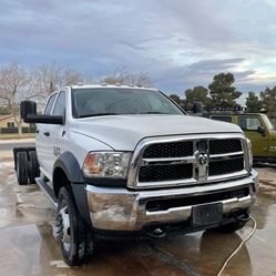 2018 Dodge 5500  6.7 Ltr Cummins 35,220 lbs tow capacity