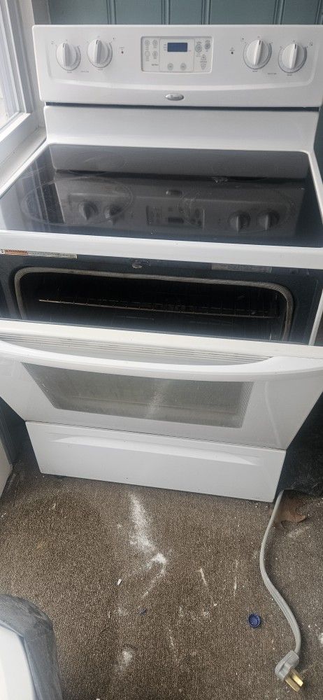Stove/Microwave 