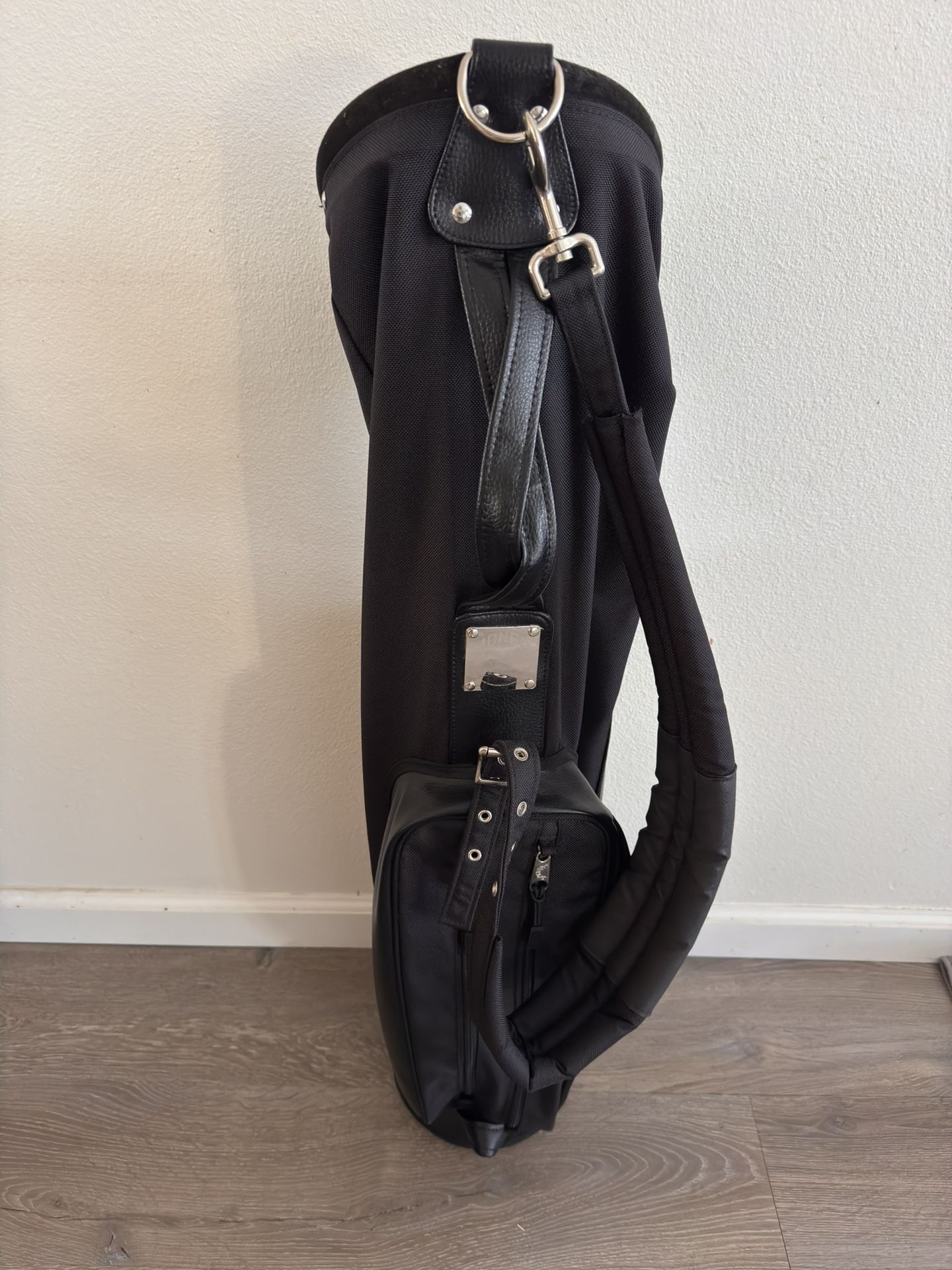 Jones Players Carry Bag Black