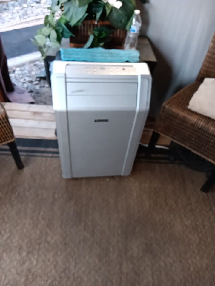 Everstar Air Conditioner 