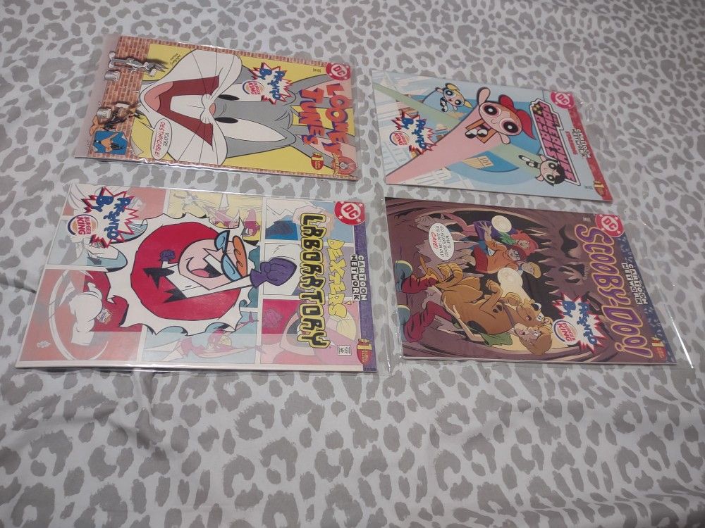 2002 DC Comic Book Burger King Kids Club Collectable Books