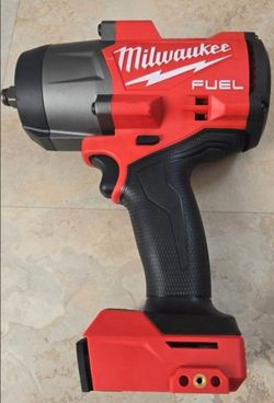 Milwaukee 1/2 impact wrench