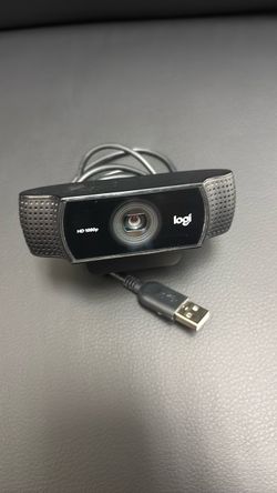 Logitech HD 1080p USB Webcam – Built-In Microphone