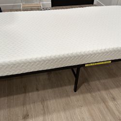 Twin mattress with bed frame