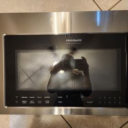 Frigidaire Microwave Door