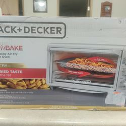 BLACK+DECKER Extra Wide Crisp 'N Bake Air Fry Toaster Oven, Silver
