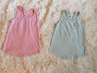 Old navy tops size 4t